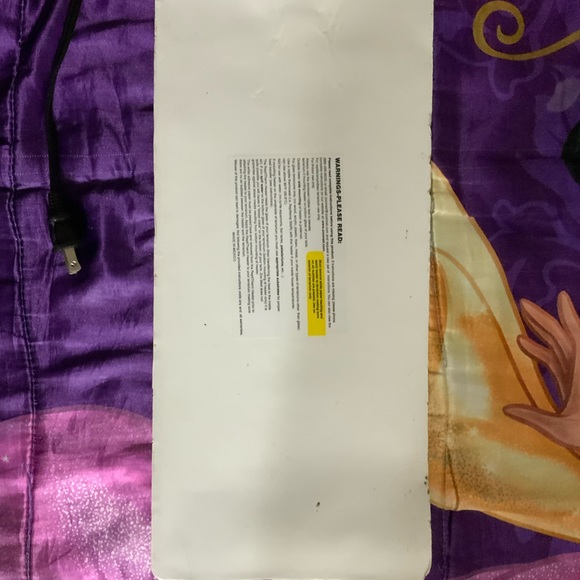 ZOO MED REPTITHERM UNDER TANK HEATER -LARGE -50-60 GAL -8x18 IN -24 WATT -RH-6 - Picture 8 of 11